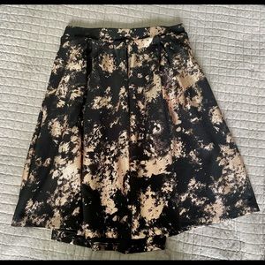 Black and rose gold LulaRoe skirt.